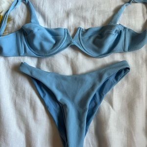 Blue bikini set